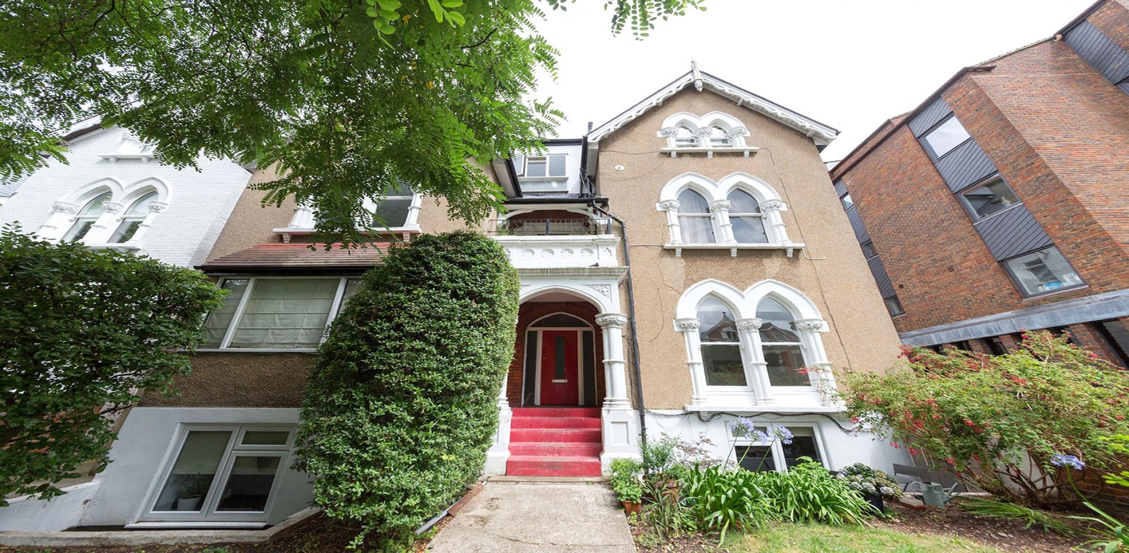 			1 Bedroom, 1 bath, 1 reception Flat			 Woodchurch Road, WEST HAMPSTEAD